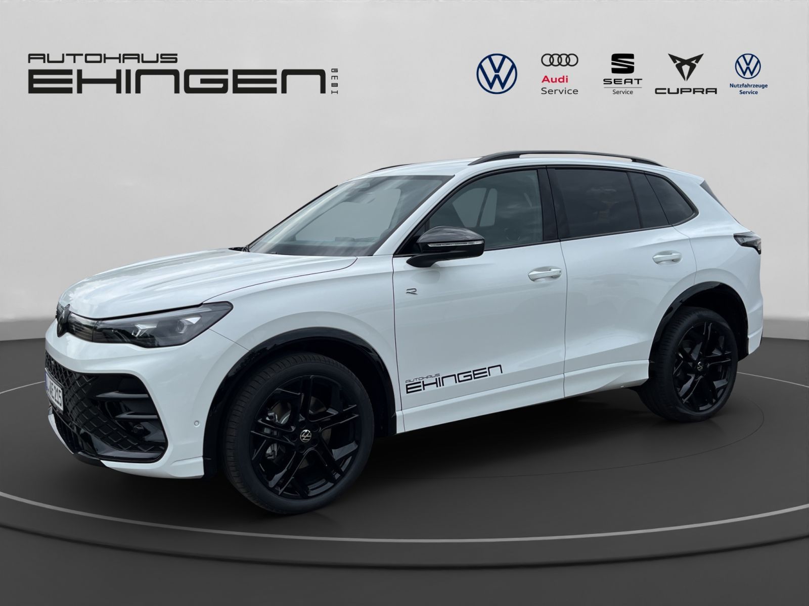 Volkswagen Tiguan Black R-Line TDI 4MOTION AHK Matrix Navi foto 1