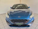 Ford Focus ST mit Styling Paket *LED*Kamera*SHZ* - Ford: Limousine, Ka
