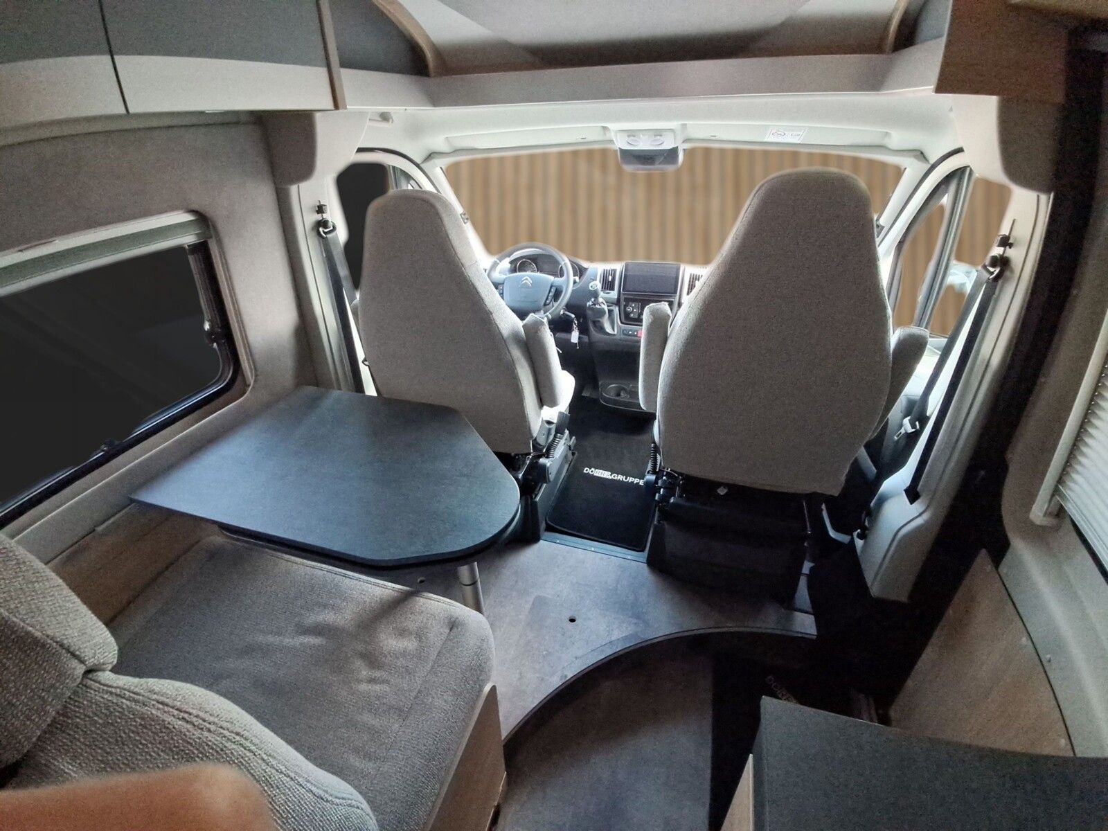 Fahrzeugabbildung Pössl Trenta 600 Citroen 140 PS Markise,Solar,Lithium