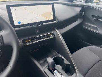 Toyota C-HR 1.8 Hybrid Teamplayer *PDC*ACC*DAB*NAV*SHZ*