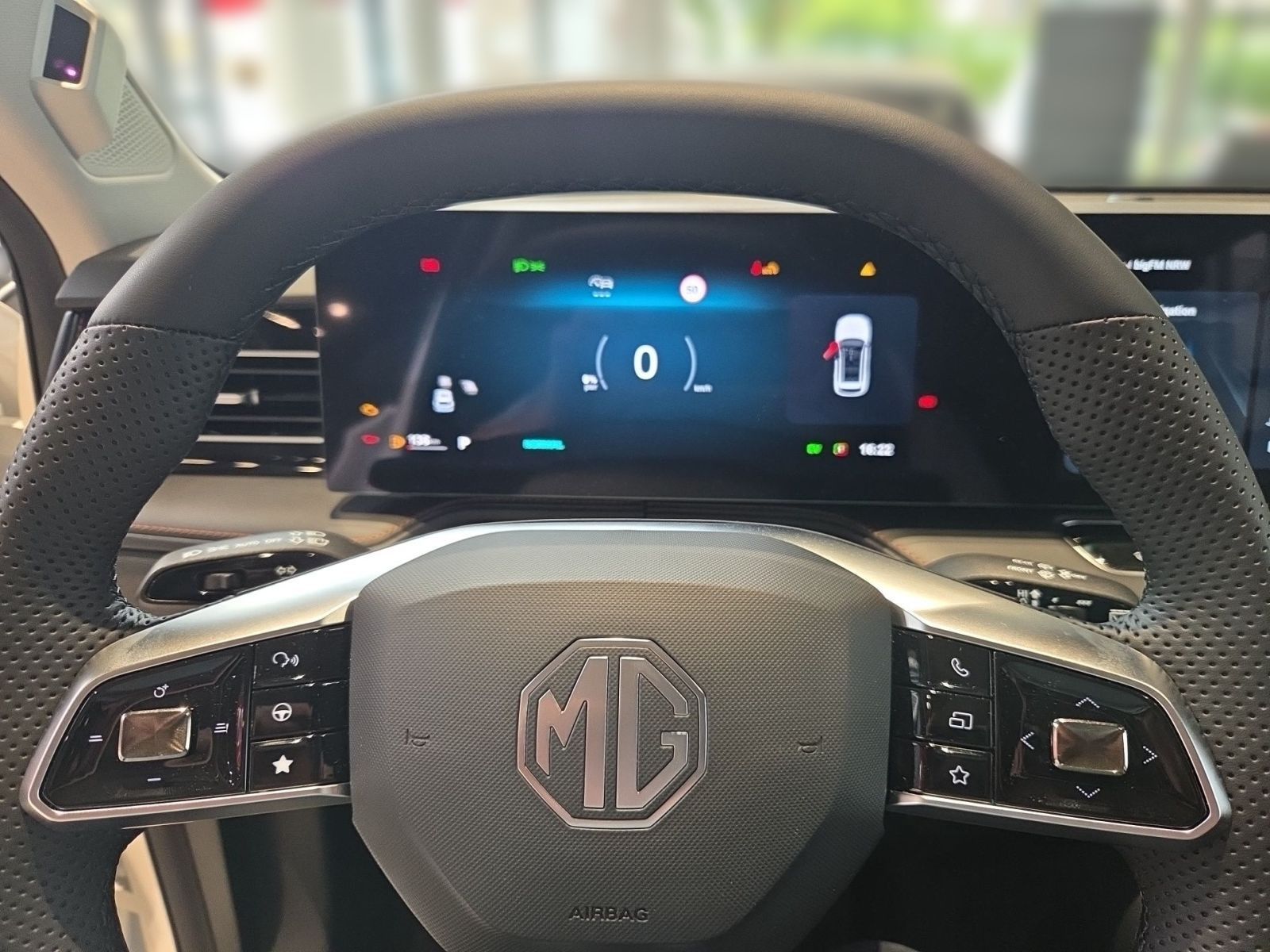 Fahrzeugabbildung MG HS 1.5 GDI Hybrid+ Luxury Autom. *NAVI*KLIMA*SIT