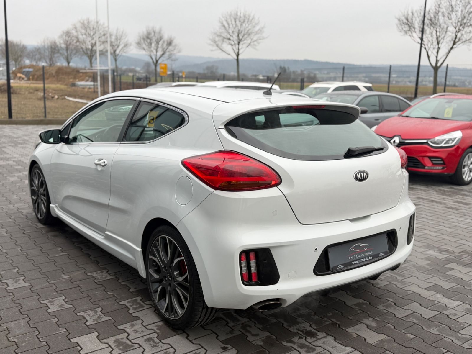 cee'd / CeeCeed GT Pro 1.6 TGDI