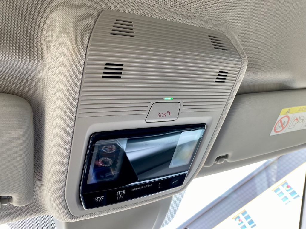 Fahrzeugabbildung Volkswagen Golf Variant 1.5 TSI Life AHK GZJR AAC KAM SHZ