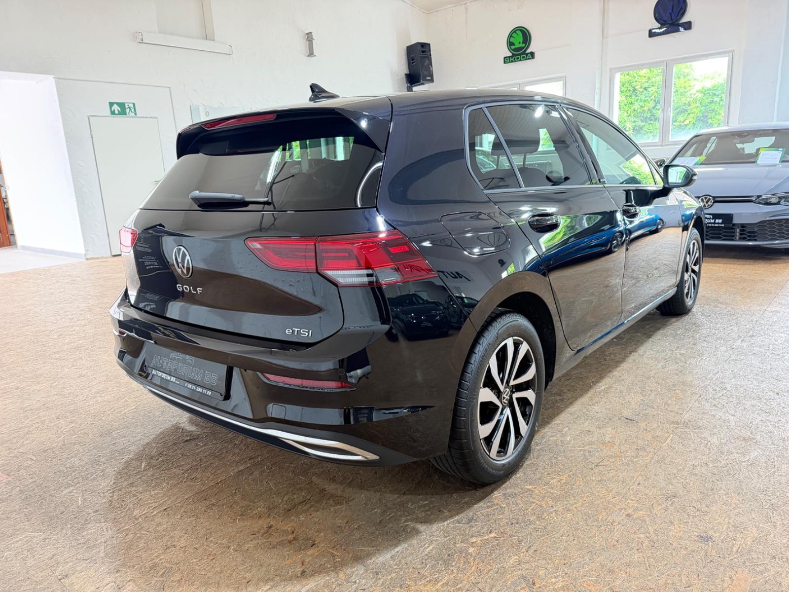 Volkswagen Golf VIII Lim. Active 1.5eTSI DSG/ACC/PDC/SHZ, миниатюра 7