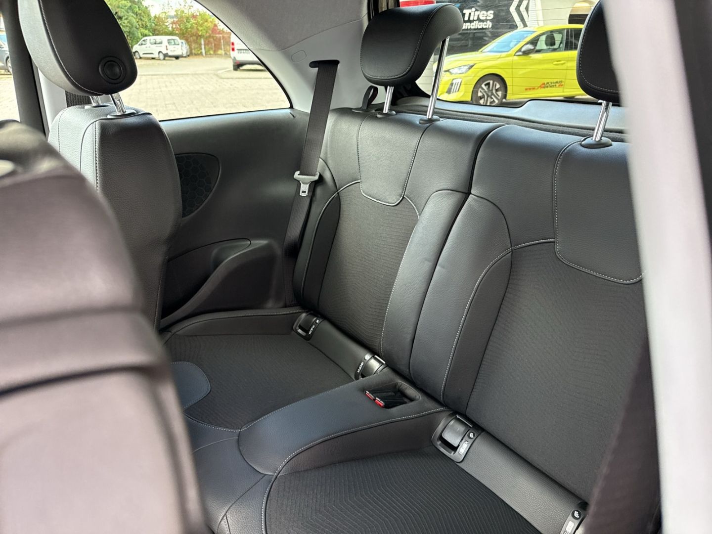 Fahrzeugabbildung Opel Adam Unlimited 1.4 Klimaautom SHZ LenkradHZG Tem