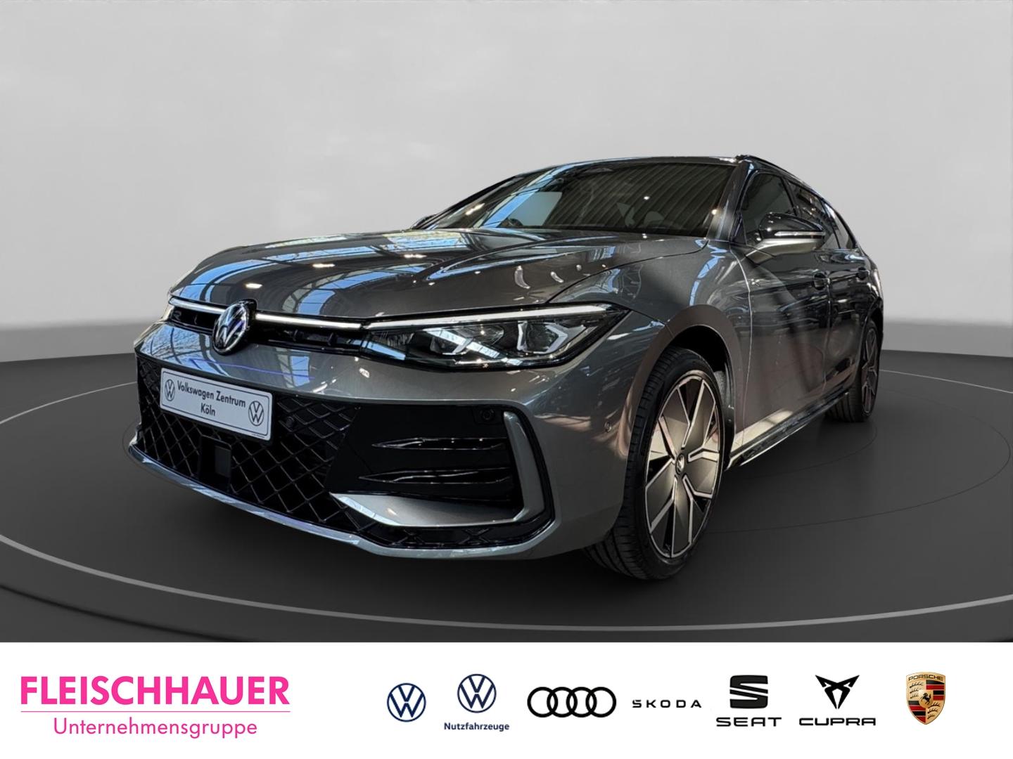 Volkswagen Passat R-Line 2.0 TDI DSG PANO HUD AHK 360°KAMER