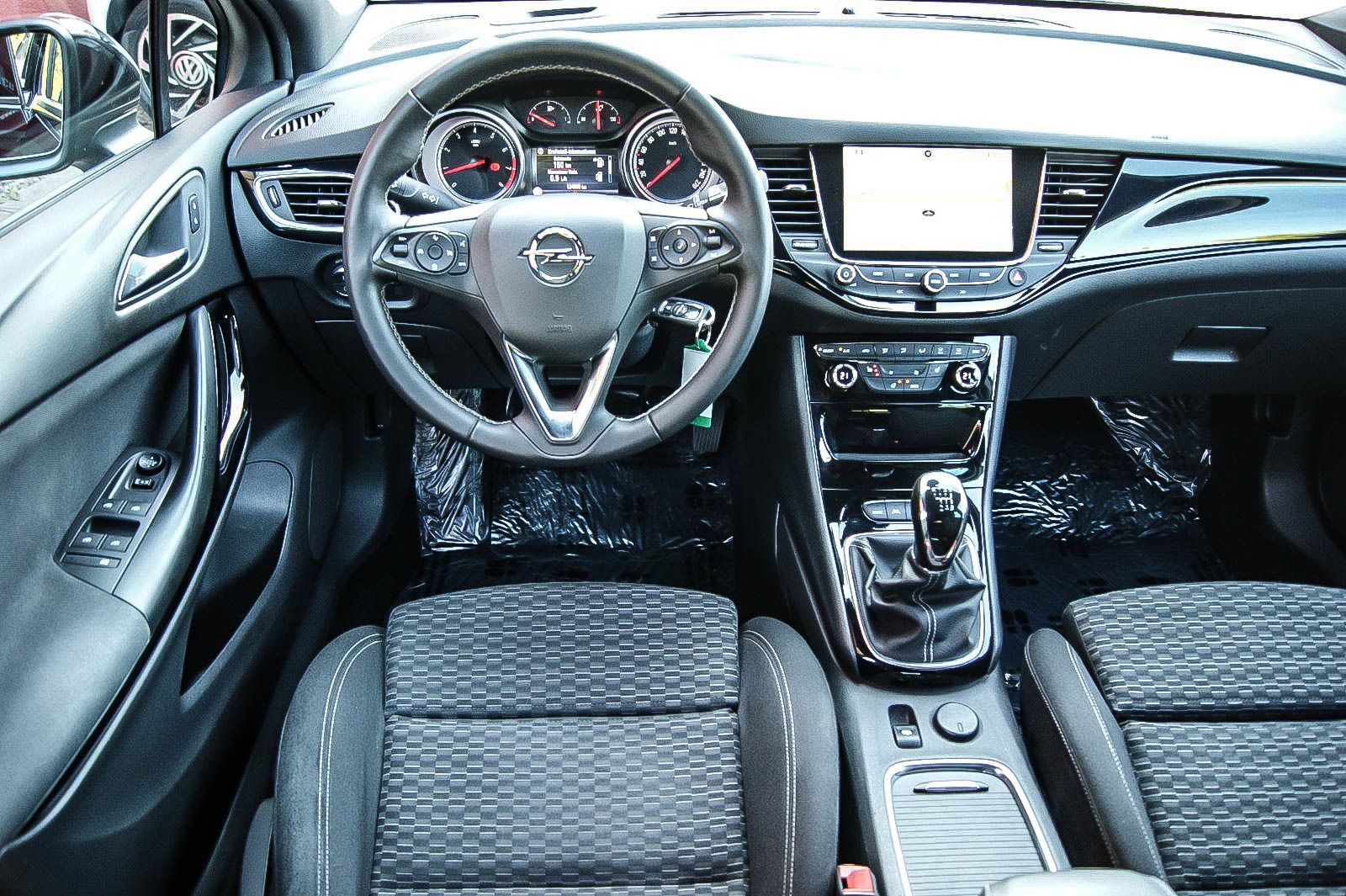 Fahrzeugabbildung Opel Astra K Sports Tourer 14 Dynamic NAVI 900 KAMERA
