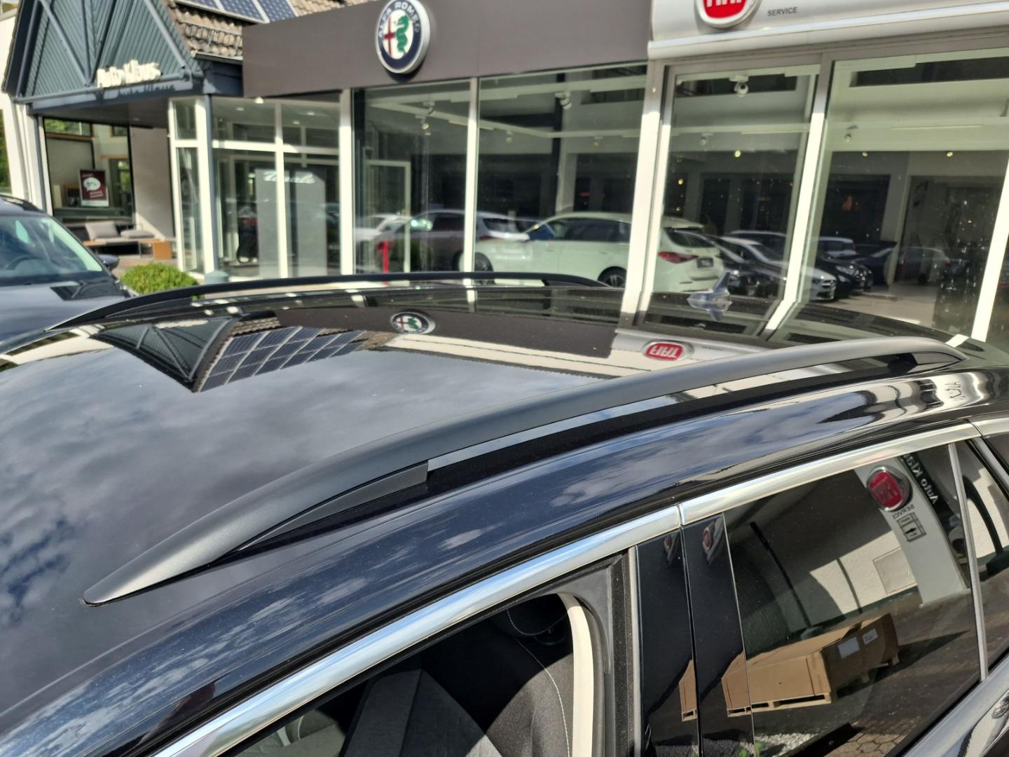 Volkswagen T-Roc Move DSG Navi CarPlay LED SHZ Parklenkassi, миниатюра 17