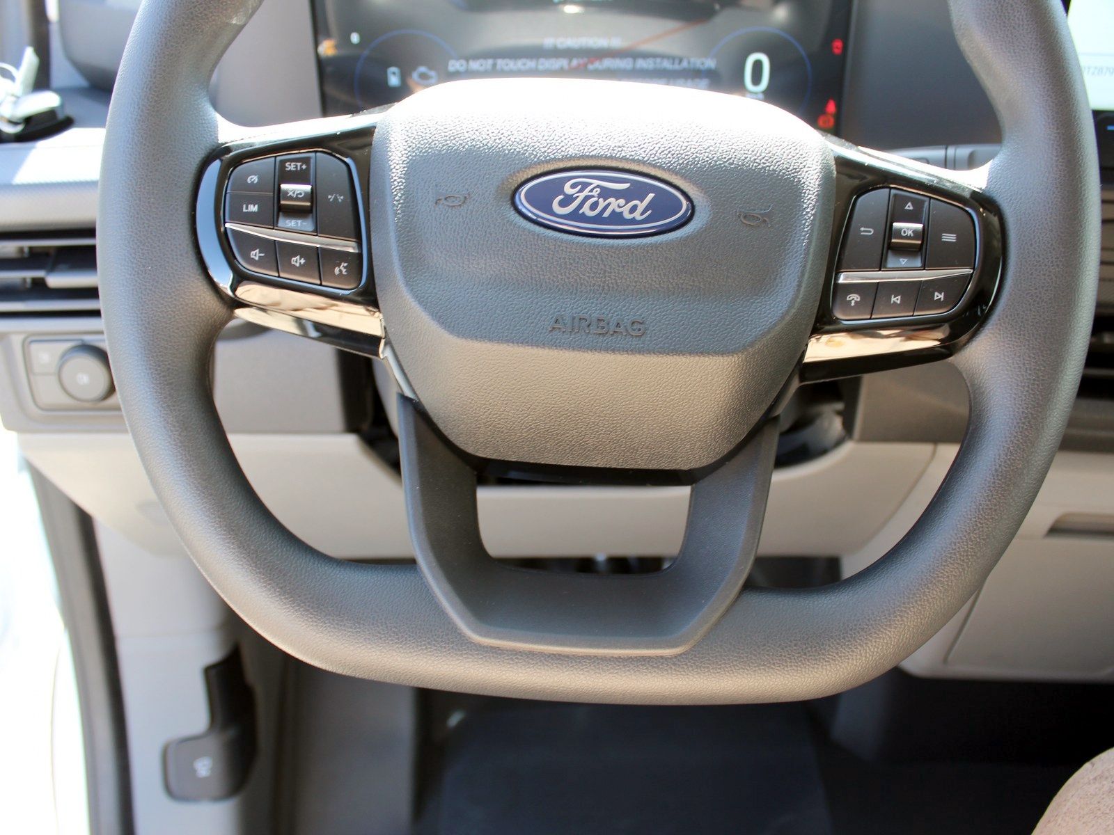 Fahrzeugabbildung Ford Transit Custom 320 L2 Trend FWD Plug-in Hybrid