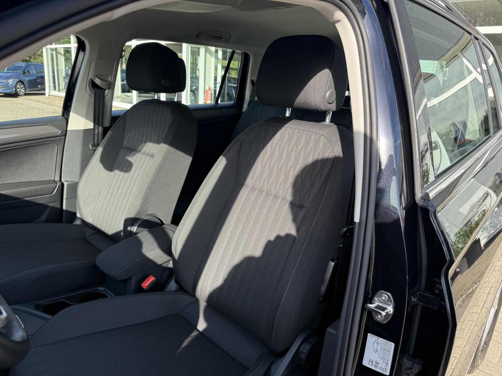 Volkswagen Tiguan Allspace Life,7-Sitzer,Winter,AHK,ACC., миниатюра 20