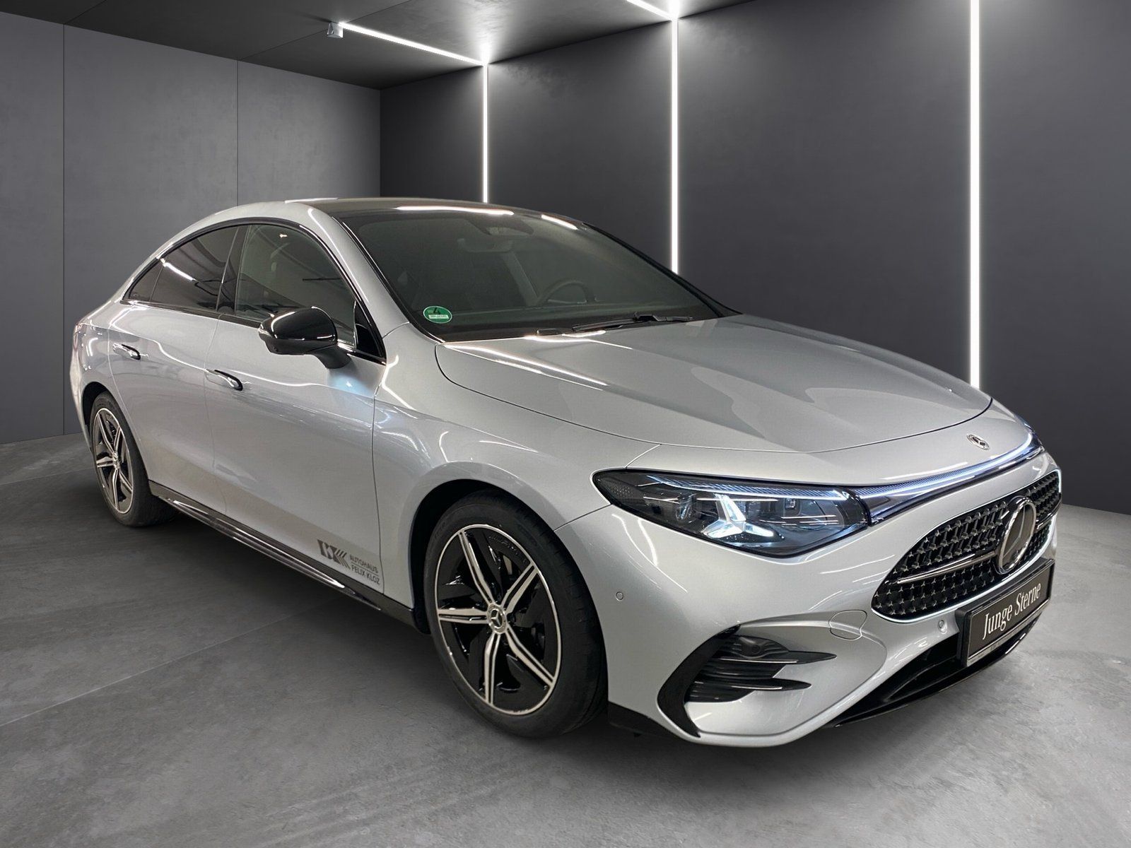Fahrzeugabbildung Mercedes-Benz CLA 200 AMG*Distro*360°*MultiBeam*Night*Pano*LED
