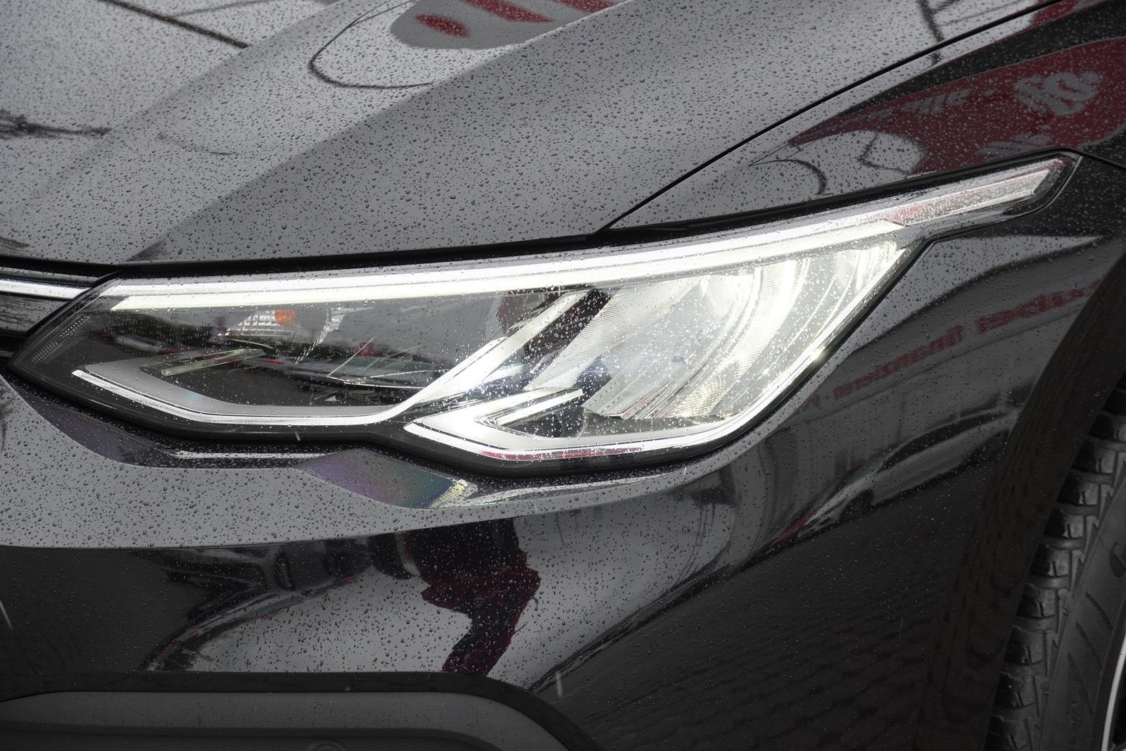 Volkswagen Golf VIII 1.0 Active LED Navi PDC Spurhalte DAB, миниатюра 29