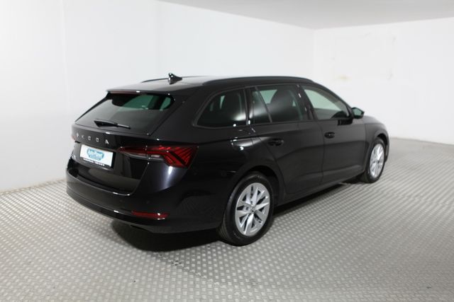 Skoda Octavia Combi IV 2.0 TDI DSG Style MATRIX NAVI