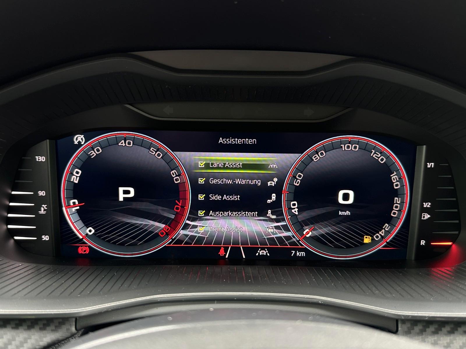 Skoda 116PS DSG Monte Carlo Side Assist ACC KAMERA AHK