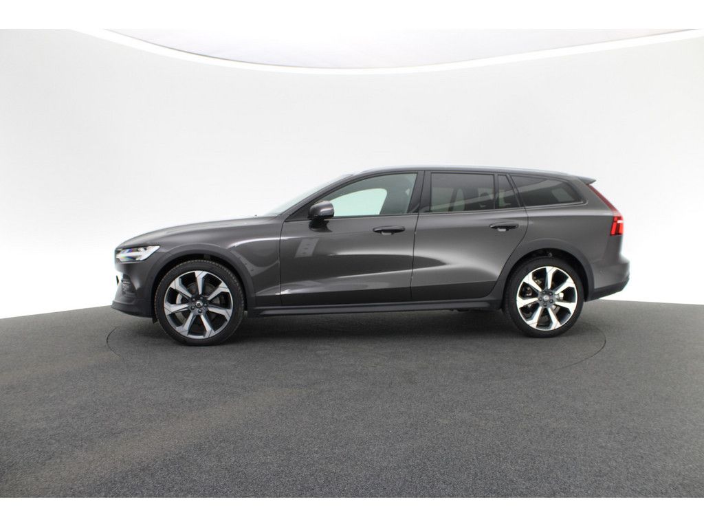 Volvo V60 Cross Country 2.0 Plus AWD aus 1.Hand foto 2