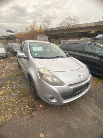 Renault Clio Dynamique 1.2 16V / 3. Hand /...