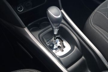 Peugeot 2008 Active Automatik Kamera Klimaautomatik