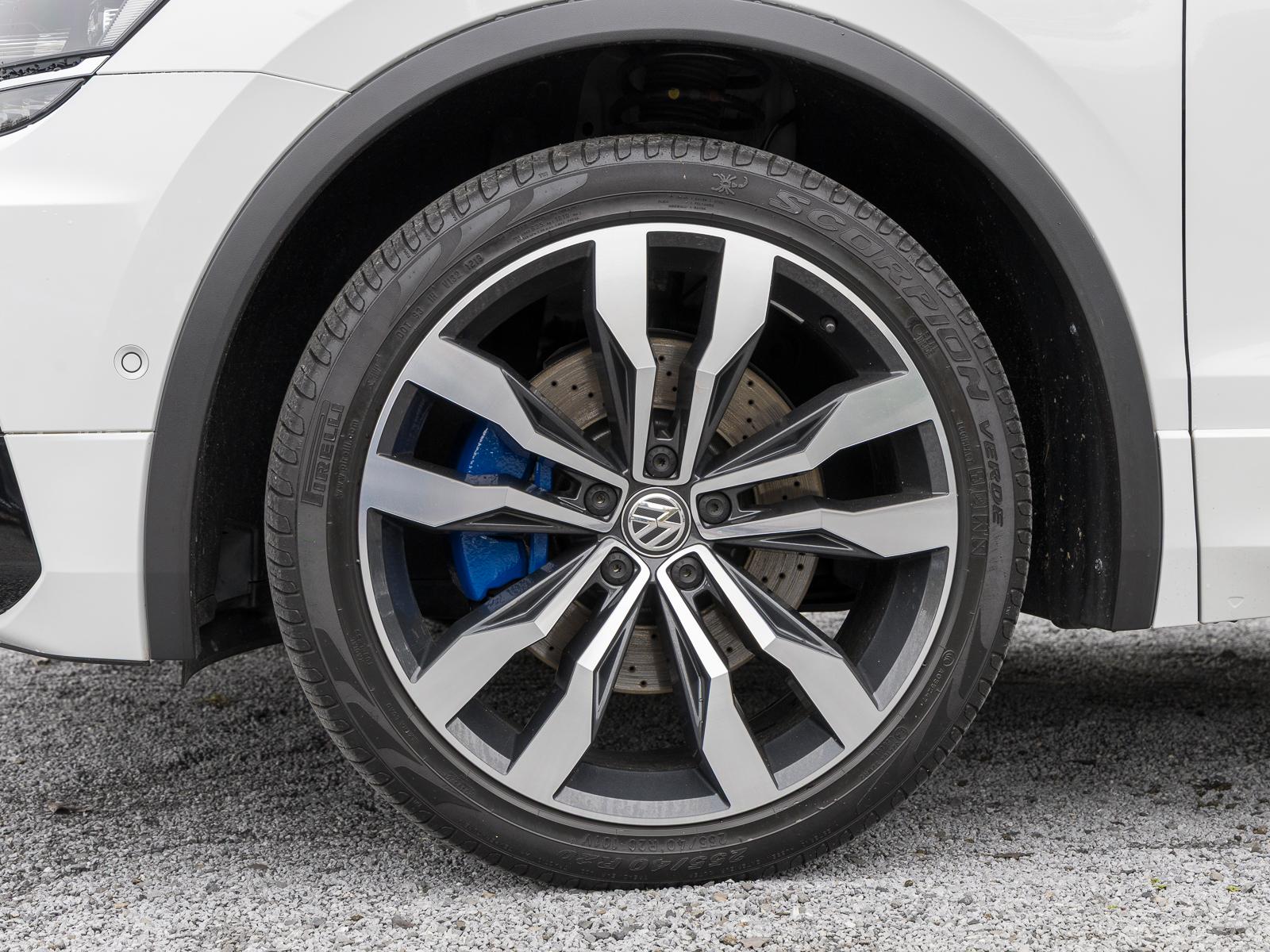 Volkswagen Tiguan 2.0 TDI DSG 4Motion HIGHLINE R-LINE NAVI 