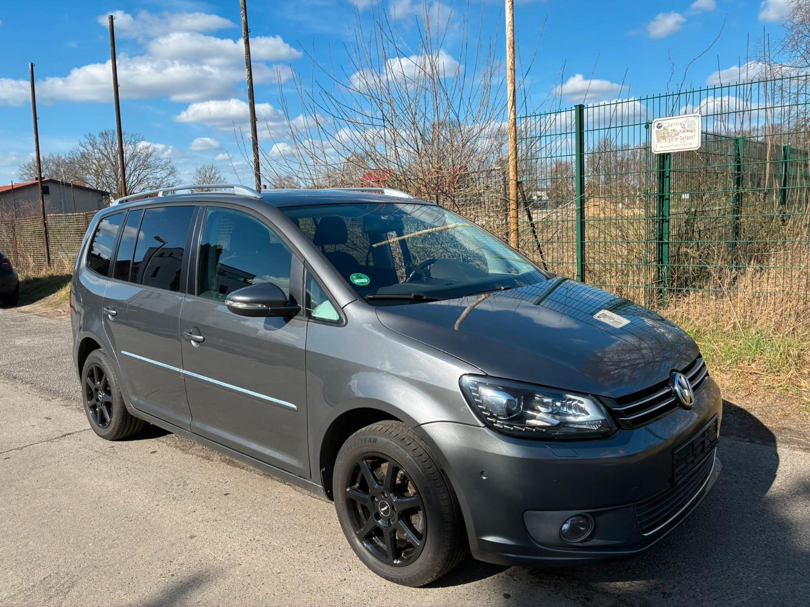 Volkswagen Touran Highline|Automatik|Klima|7Sitze|
