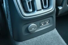 Fahrzeugabbildung Volvo XC40 T5 Recharge R-Design*360°*STDHZG*PANO*