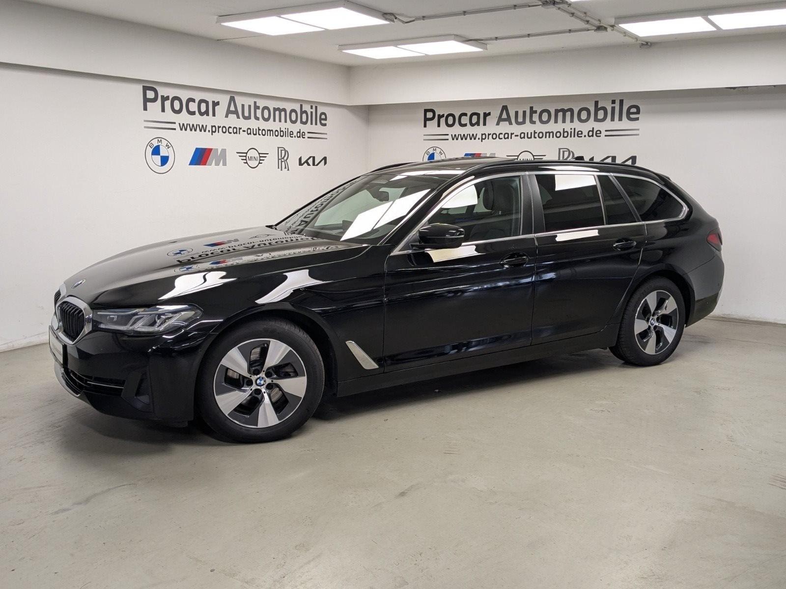 BMW 520d Touring Laser Pano AHK ACC HuD PA