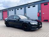 Audi A4 Lim. 40 TDI S-Line Black E. Digital Tacho - Audi A4 mit Diesel-Antrieb: Alcantara, Limousine