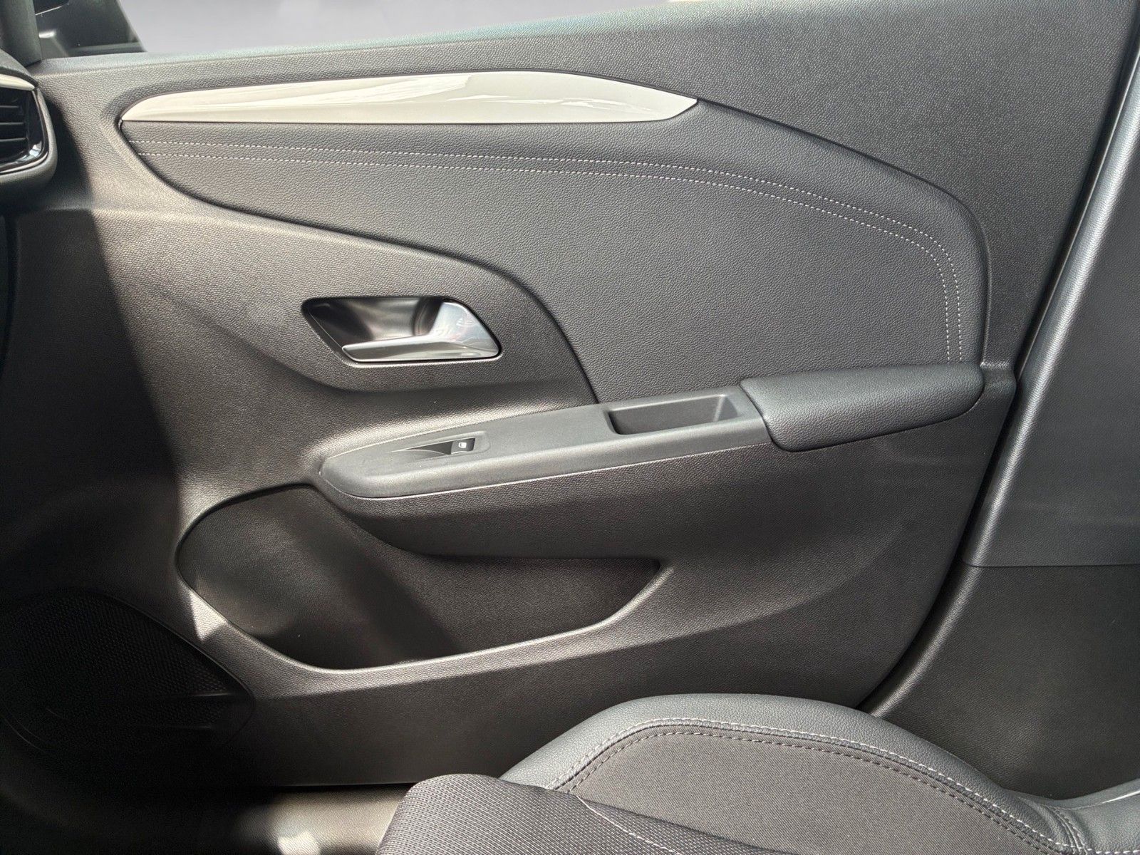 Fahrzeugabbildung Opel Corsa F GS 110PS Hybrid/LED/Kamera!
