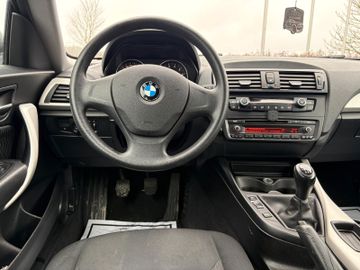 BMW 114 - 8