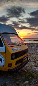 Volkswagen T3 / 2e-Motor / Syncro-Optik - Volkswagen T3: Kleinbus, Syncro