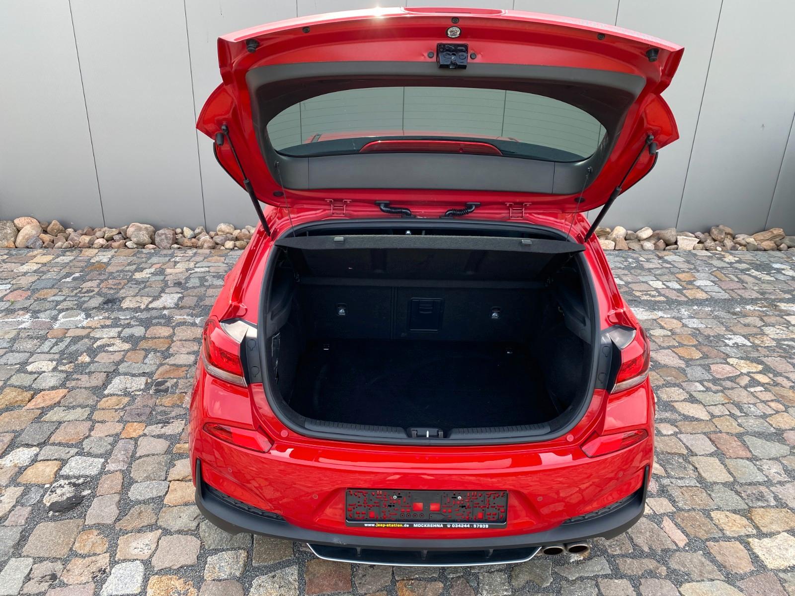 Hyundai i30 N LINE CAR PLAY SITZ-LENKRAD-HZG SCHECKHEFT