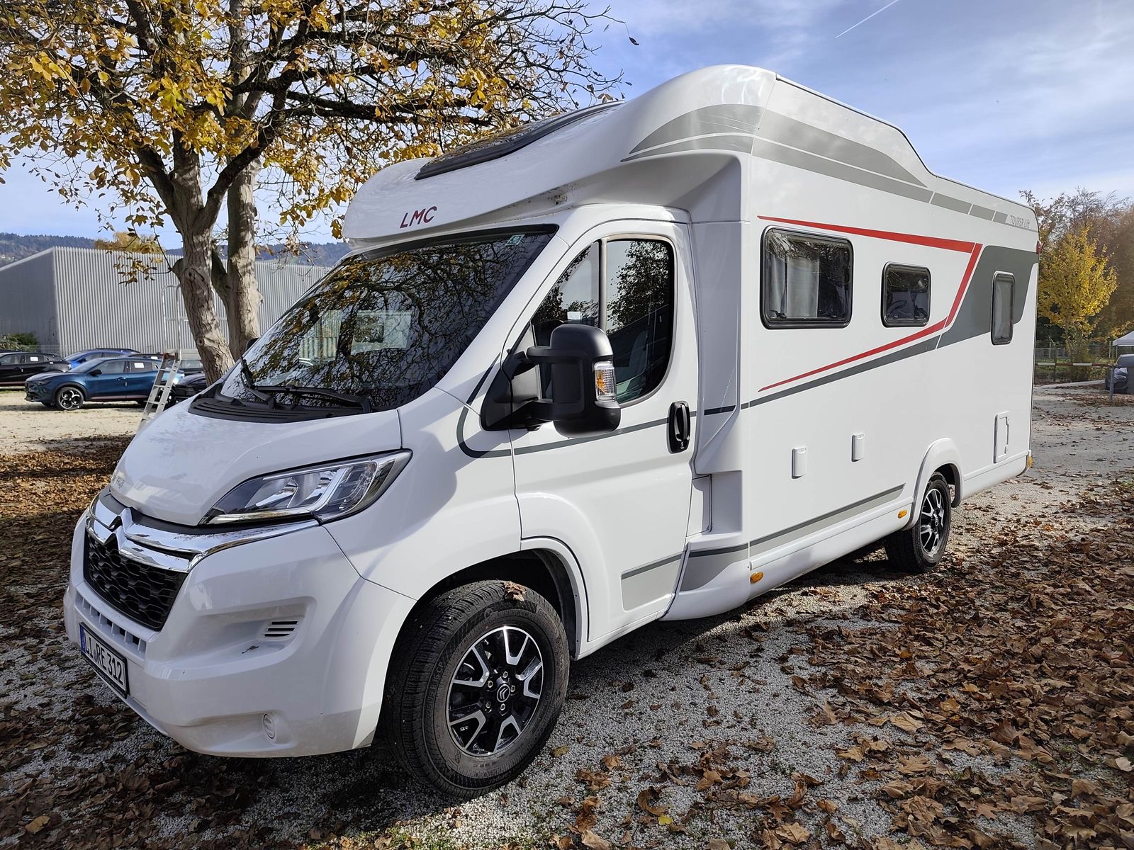 Fahrzeugabbildung LMC Tourer Lift H 630