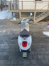 Vespa Primavera 50 4T 3V - VESPA PRIMAVERA