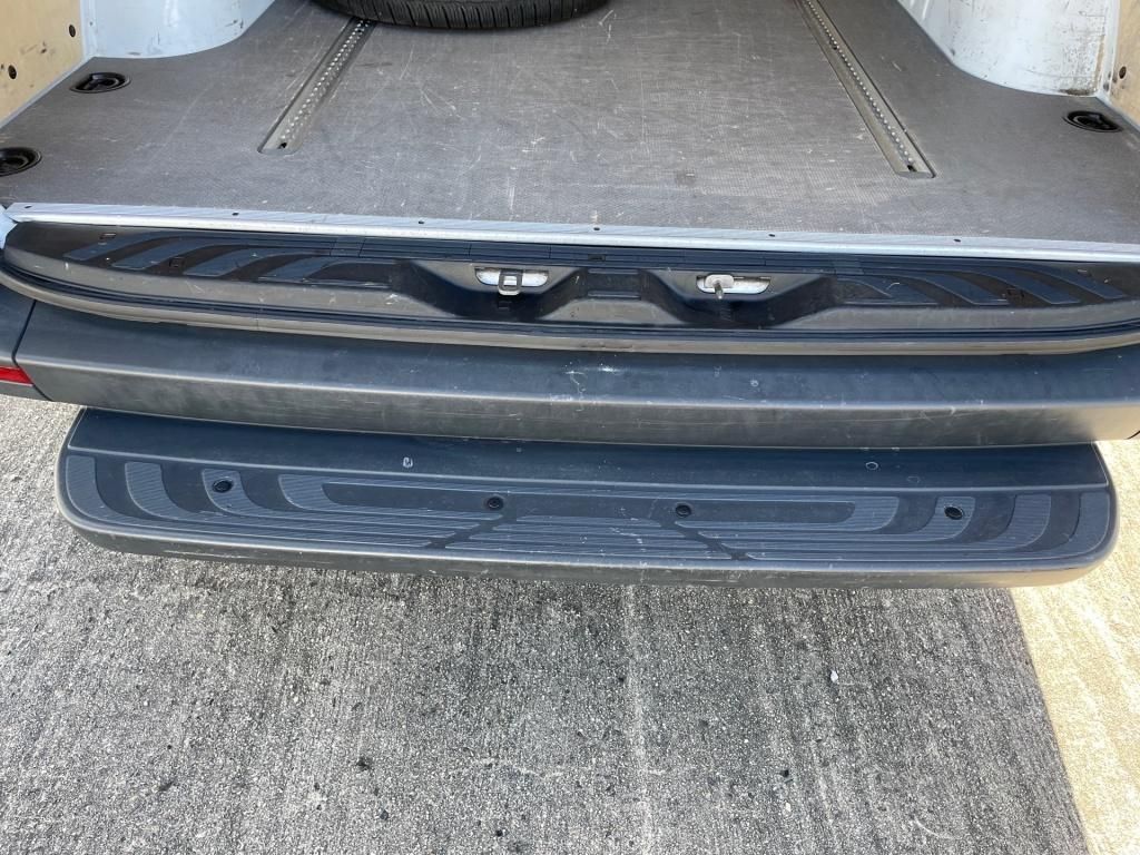 Fahrzeugabbildung Mercedes-Benz Sprinter 315 KA L2H1 RFK, Klima, Auftritt, SHZ