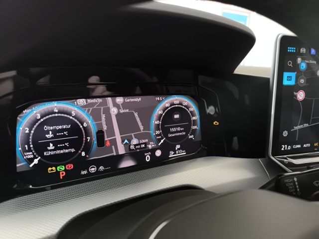 Fahrzeugabbildung Volkswagen Golf Variant 1.5 eTSI DSG Goal LED ACC NAVI AHK