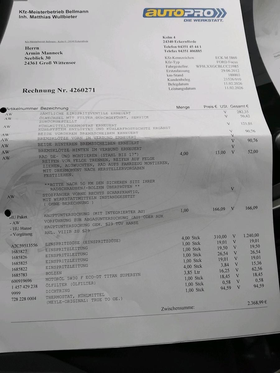 Ford Focus 2012 — photo 8