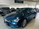 Mercedes-Benz CLA 180 Shooting Brake*Kamera*Tempomat*1.Hand* - blaue Mercedes-Benz CLA 180 Shooting Brake