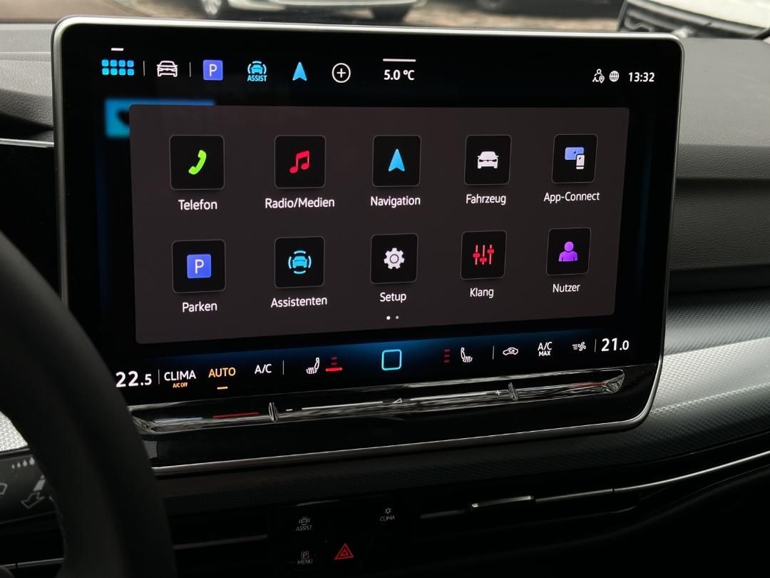 Fahrzeugabbildung Volkswagen Golf Goal VIII Goal,GJR,RFK,Climatronic,App Conn