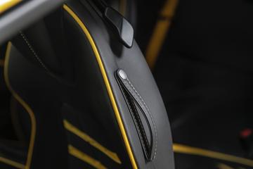 صورة مصغرة 44 لـ 2022 Ferrari ROMA