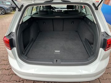 Bild 8 VW Passat Variant *LED*NANI*SitzHZ*