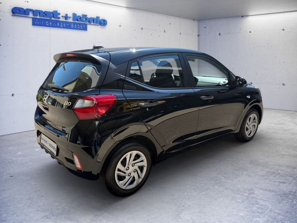 Hyundai i10 1.0 Select Select Tempom.+Navi UPE: 16.992€ imagem 3