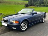BMW 320i Cabrio mit Hardtop, TÜV, AHK - BMW: Cabrio, mit Hardtop