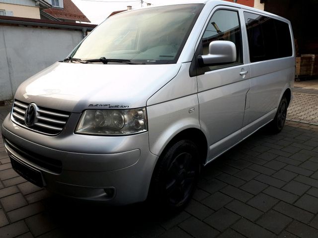 Volkswagen VW T5 Multivan 2,5 TDI