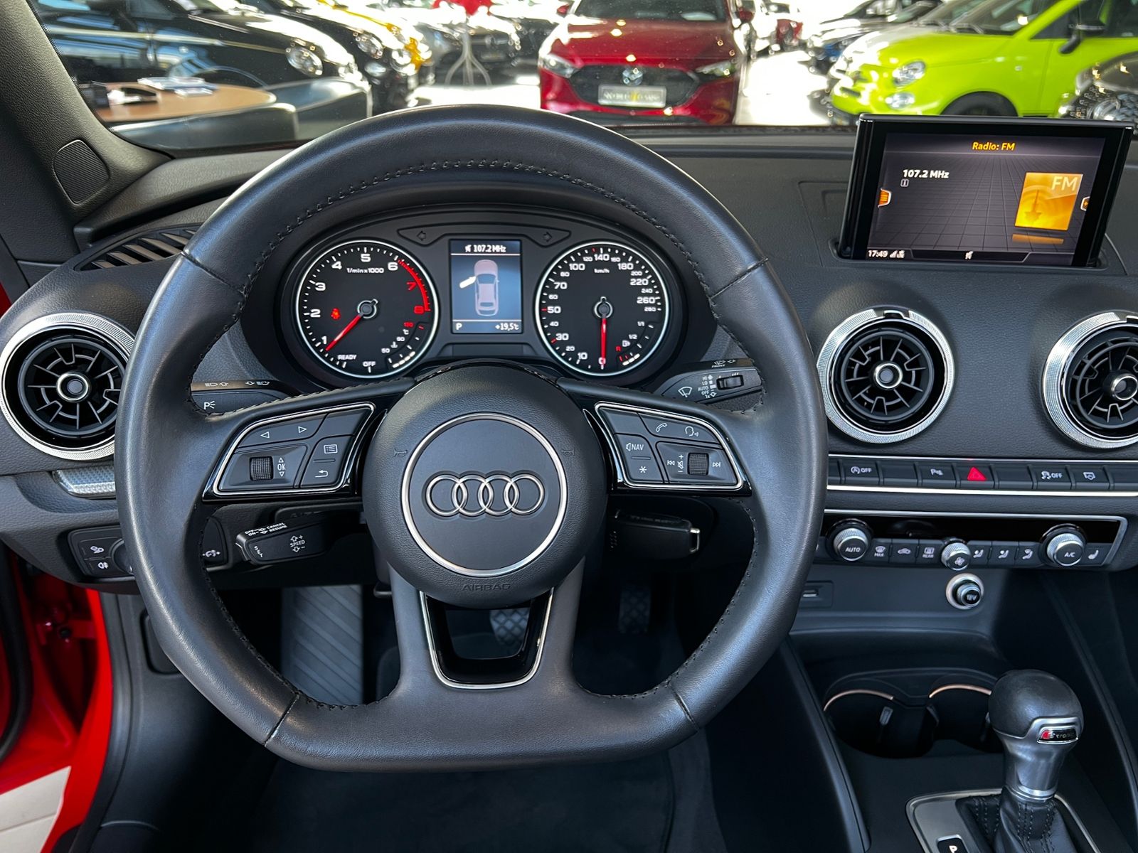 Fahrzeugabbildung Audi A3 Cabriolet 35 TFSI design LED NAVI ALU