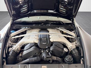 2014 Aston Martin V12 VANTAGE 缩略图 19