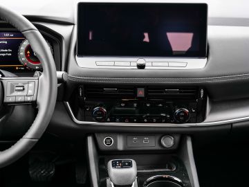 Nissan X-Trail - 10