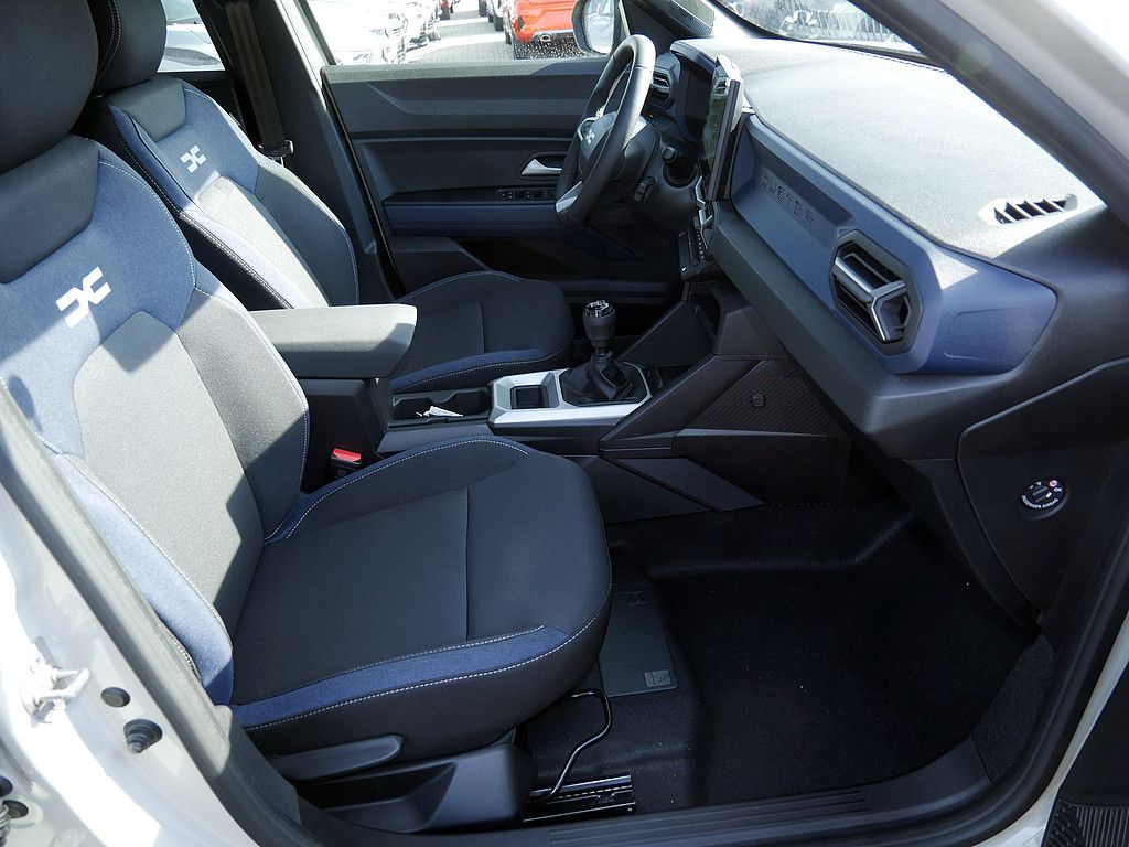 Fahrzeugabbildung Dacia Duster Journey TCe 130 2WD NEUES MODELL