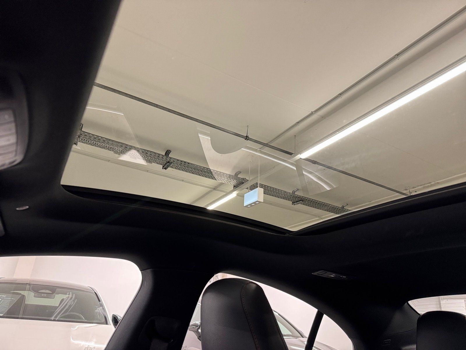 Fahrzeugabbildung Mercedes-Benz CLA 200 AMG Prem Plus*Pano*HUD*360*Totwink*Memo*