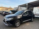 Mitsubishi Outlander Top 4WD 7 Sitzer - Mitsubishi Outlander Top mit Diesel-Antrieb