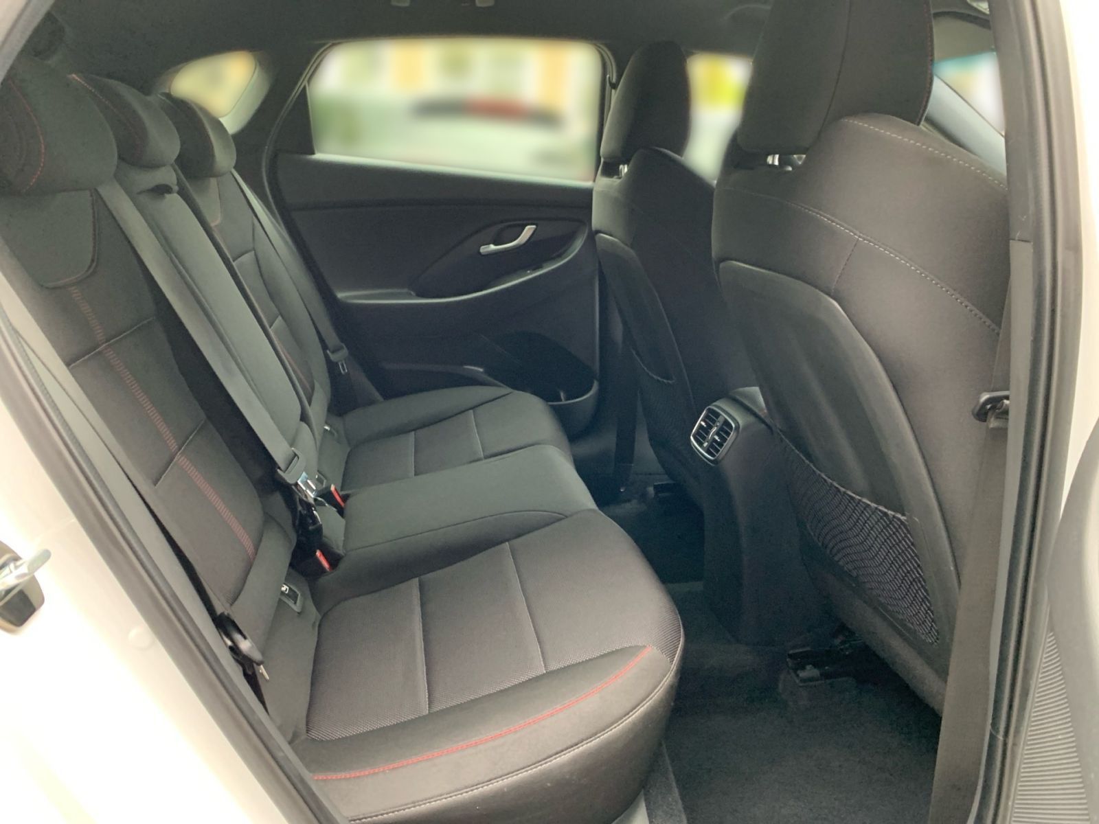 Fahrzeugabbildung Hyundai i30 Fastback 1.5T-GDI 7-DCT N-Line Mild-Hybrid A