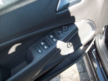 Bild 13 Opel Crossland (X) Crossland 1.2 Elegance PDC+Kam SHZ LHZ Navi AHK